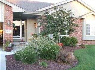 5727 N 167th Avenue Cir, Omaha, NE 68116