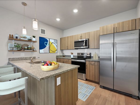 3820 N Holly St #3205