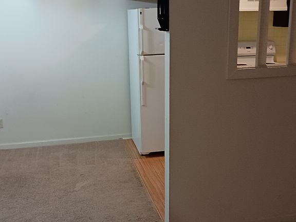 2nd image of 9260 Rosehill Rd APT 8