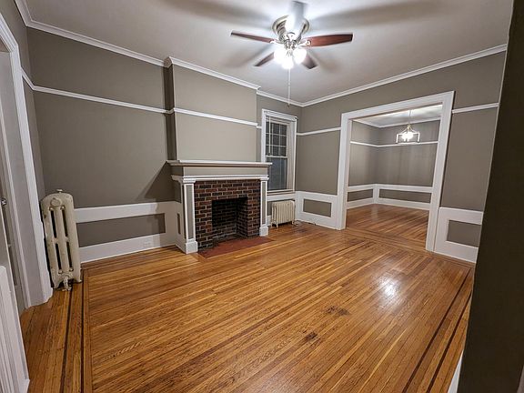 Entry into Living Room from Ingress Door