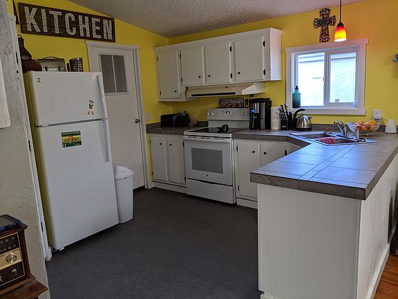 5th image of 737 Templeton St