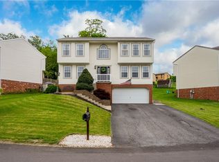 126 John Dr, Canonsburg, PA 15317