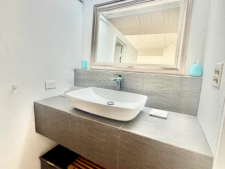 440 Teagues Bay Est #EB — Photo 6