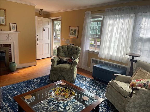 4th image of 1000 Hope St