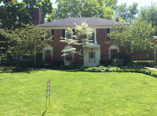 4156 Hadleigh Rd, University Heights, OH 44118