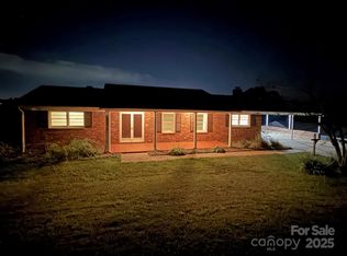 114 Joe Teague Rd, Hickory, NC 28601