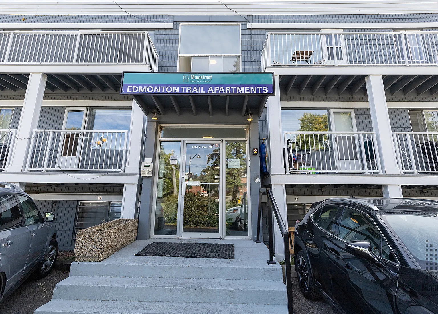 Edmonton Trail Apartments — Photo 1