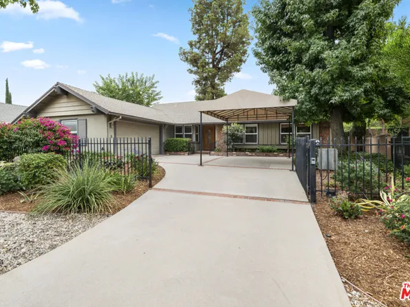 22226 Marlin Pl, Canoga Park, CA 91303
