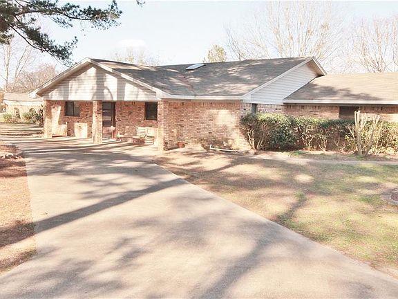 4th image of 1151 Fairway Dr W