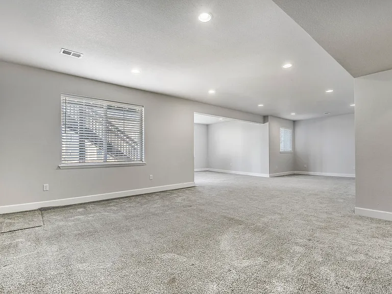 5724 S Fultondale Ct — Photo 12