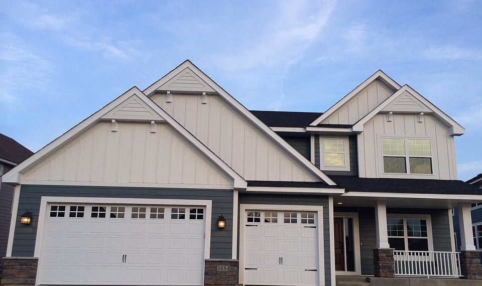 2nd image of 3484 Sawgrass Trl W