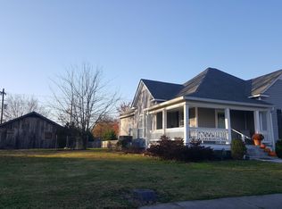 1022 Ohio Ave, Etowah, TN 37331
