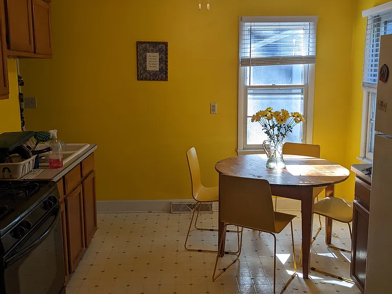 415 S 1st Ave — Photo 10
