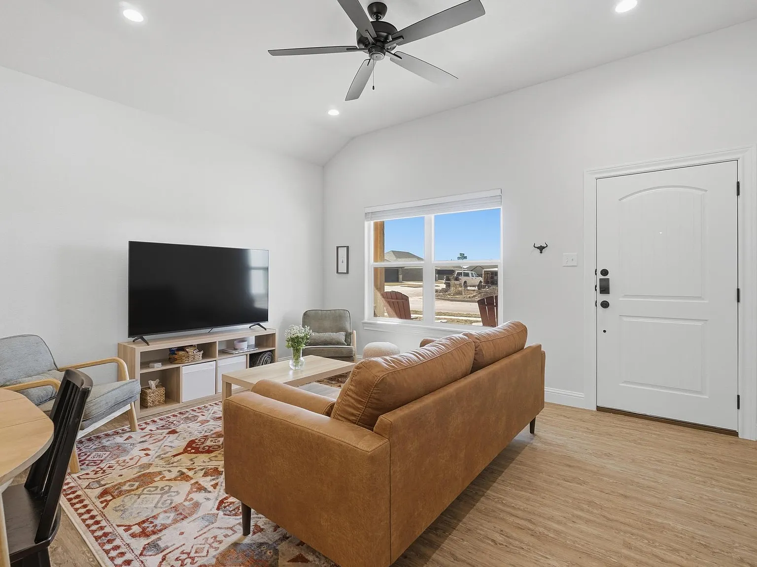 7023 Nikhil Ln — Photo 3