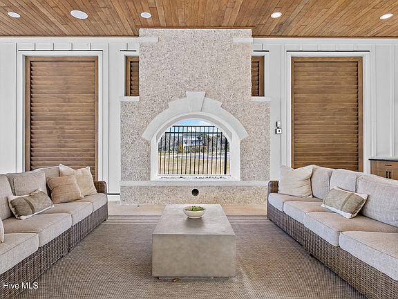 5th image of 55 Accolade Drive