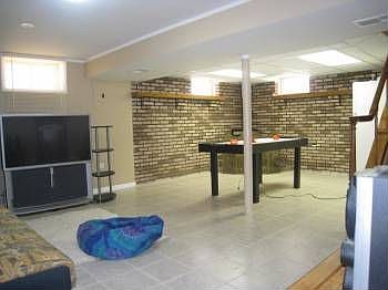 3rd image of 1322 Lotus Dr