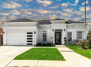 2500 E Bella Vista Ave, Alton, TX 78573