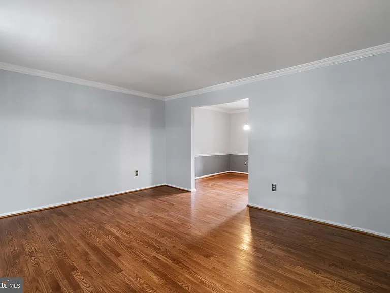 9707 Rossetti Ct — Photo 15
