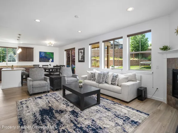 1387 River Bend Way, Glenwood Springs, CO 81601