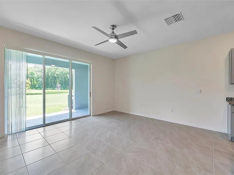 1347 Colt Creek Pl — Photo 10