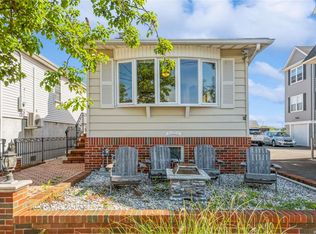 136 Williamson St, East Rockaway, NY