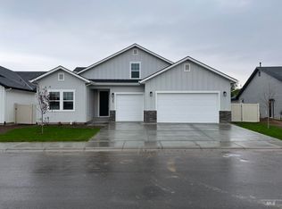 365 Kovan St, Mountain Home, ID 83647