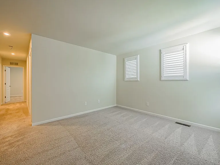 1582 Beachwood Dr — Photo 44