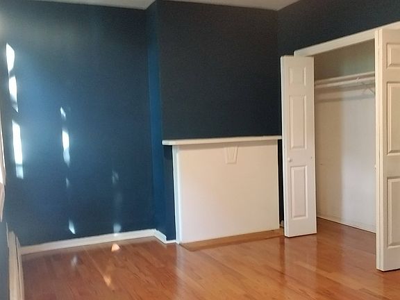 4th image of 53 Gardner Ave #1-3