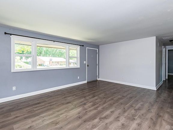 4th image of 4517 Winchester Dr