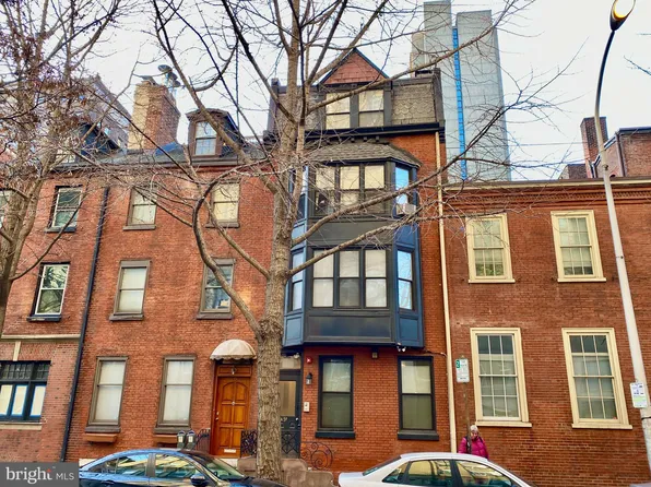 1300 Spruce St #1E, Philadelphia, PA 19107