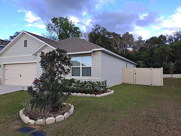 3rd image of 3549 Crimson Clover Dr