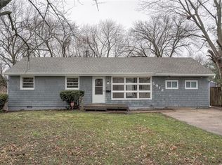 5912 Englewood Ave, Raytown, MO 64133
