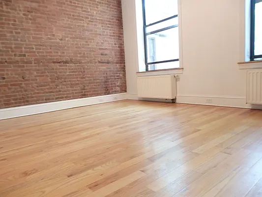Rented by John O'Kelly Real Estate | media 15