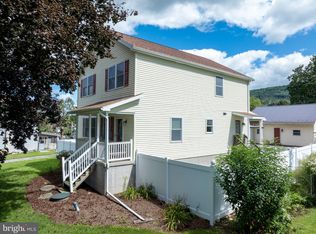 1080 W College Ave, Pleasant Gap, PA 16823