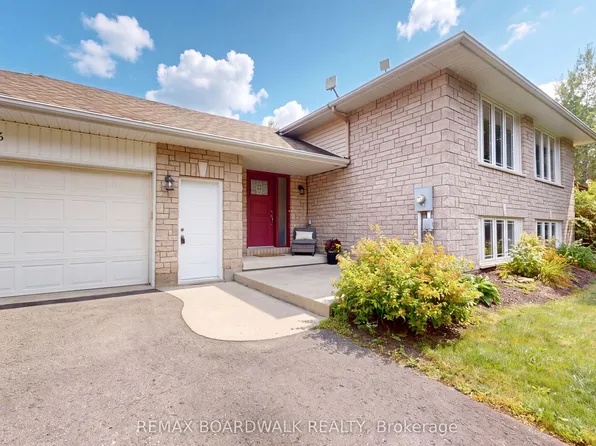 1276 Lori Elizabeth St, North Dundas, ON K0C 2K0