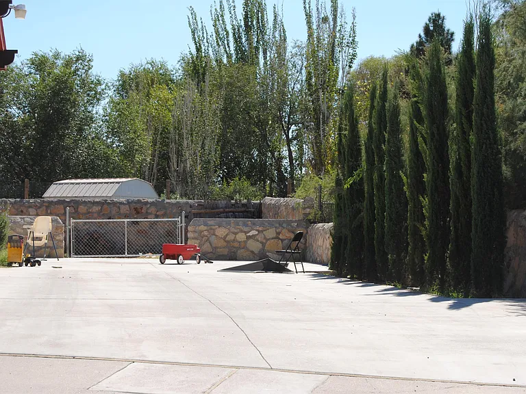 5524 Oakbriar Cir #B — Photo 13