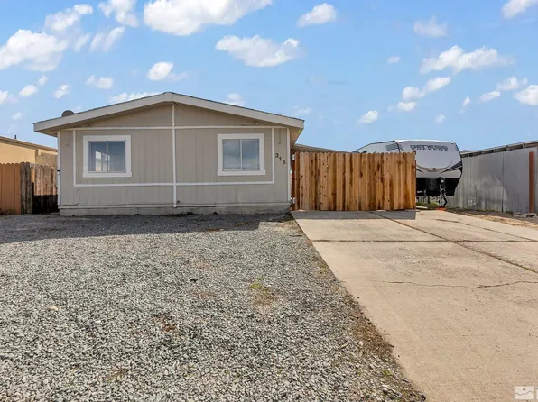 315 Sugar Hill Dr, Sun Valley, NV 89433