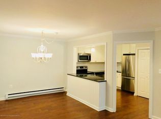 127 Lexington Ct UNIT 78, Red Bank, NJ