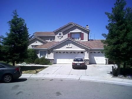 1st image of 2078 Hyde Park Pl