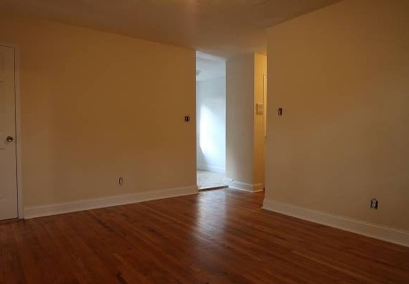 4th image of 24-05 21st Ave #3C