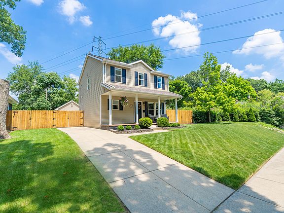 3rd image of 918 Catalpa Dr