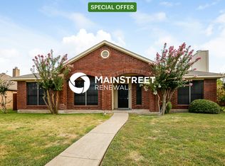 7401 Aberdeen Dr, Rowlett, TX 75089