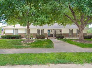 1502 SW 19th St, Blue Springs, MO 64015