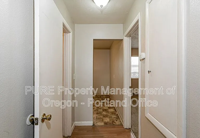 7016 N Amherst St — Photo 5