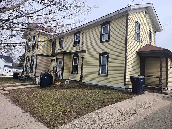 3rd image of 252 S Franklin St
