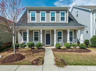 928 Branch Line Ln, Apex, NC 27502