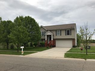 237 Chestnut Way, Linden, MI 48451