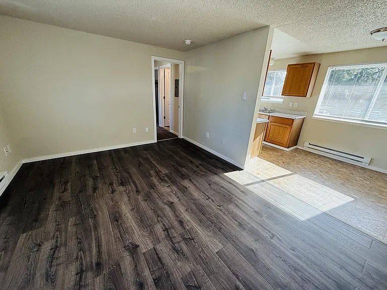 Alpine Apartments — Photo 19