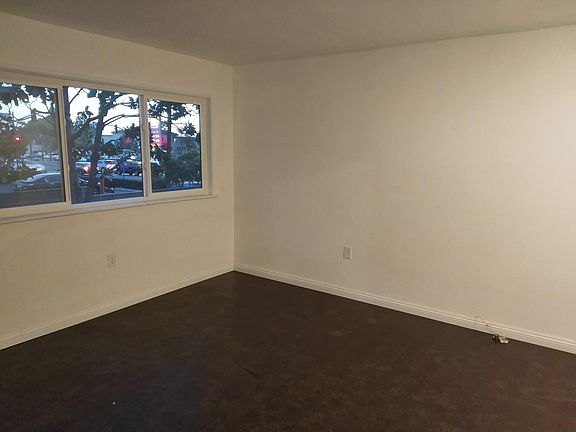 4th image of 11932 S Esplanade St APT A