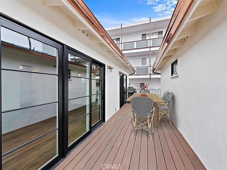 352 Cliff — Photo 26